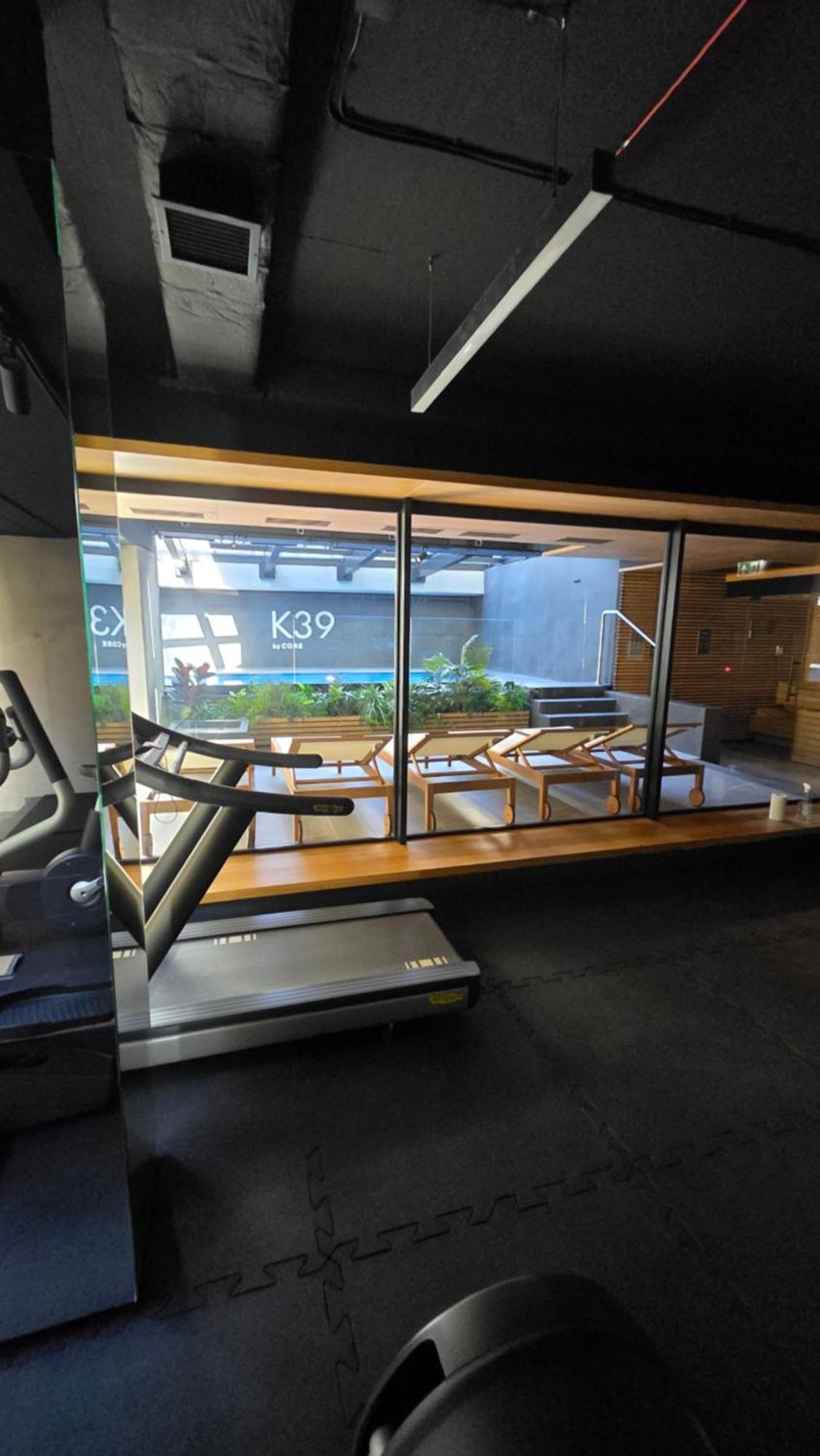 Luxury Spa City Center Apartments, Pool & Sauna & Gym & Self Check In 24 H & Free Parking Краков Экстерьер фото